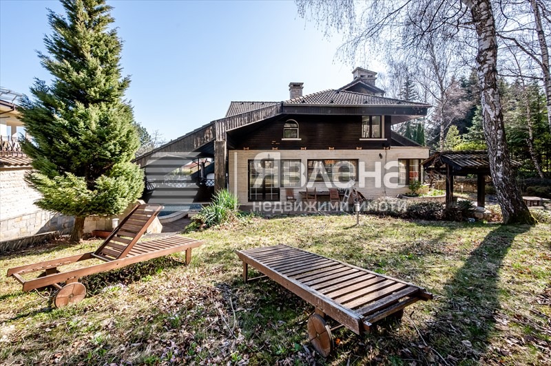 Till salu  Hus Sofia , v.z.Kinocentara , 556 kvm | 79850872 - bild [11]