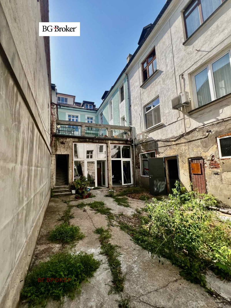 Продава  Пром. помещение град София , Център , 145 кв.м | 22345985 - изображение [2]