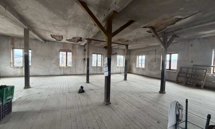 Продава СКЛАД, гр. Добринище, област Благоевград, снимка 9 - Складове - 54304728