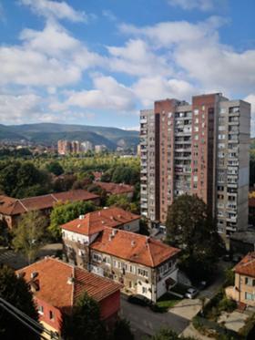 1 slaapkamer Tvardi livadi, Pernik 1