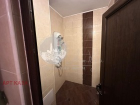 3-стаен град Пловдив, Тракия 8