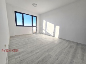 ����� ������� 3-�����,���� �����, ������� 1>