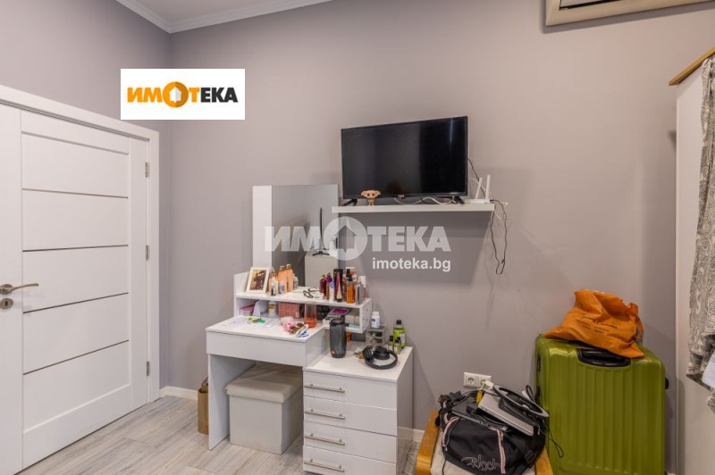 Продава  2-стаен град Варна , Център , 80 кв.м | 88473665 - изображение [10]