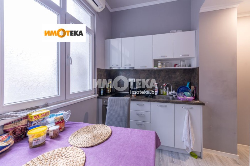 Продава  2-стаен град Варна , Център , 80 кв.м | 88473665 - изображение [9]