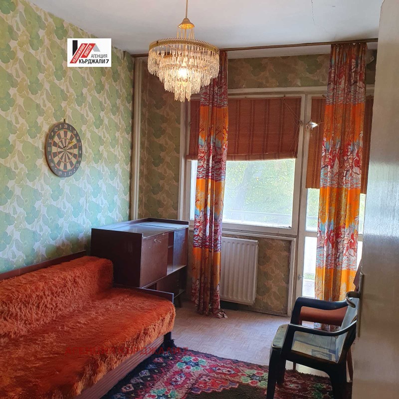 Продава 3-СТАЕН, град Кърджали, Център • 178000 лв. / 91009.95 € • 40202903 1