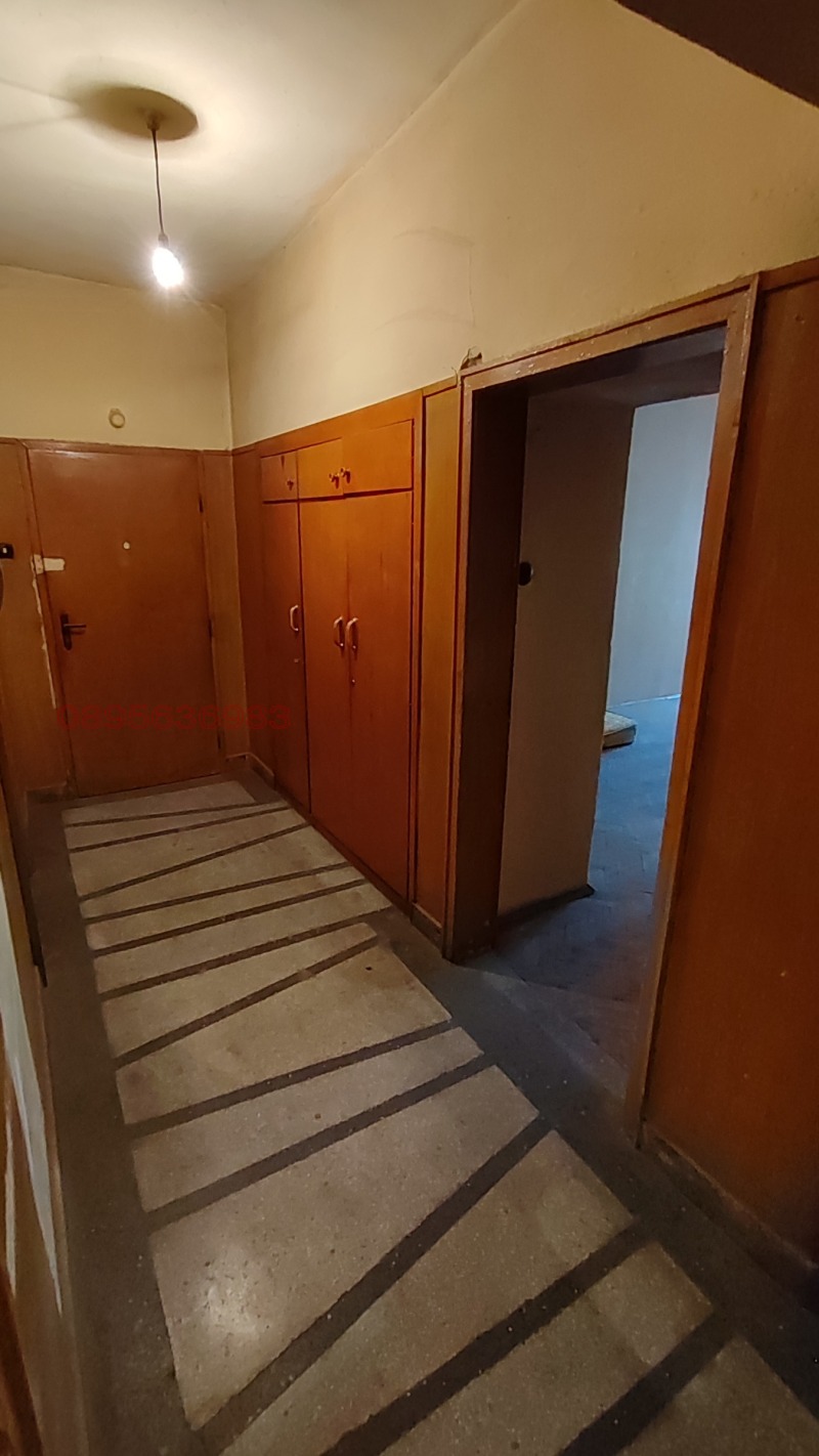 Продава 3-СТАЕН, гр. Перник, Рено, снимка 9 - Апартаменти - 53078524