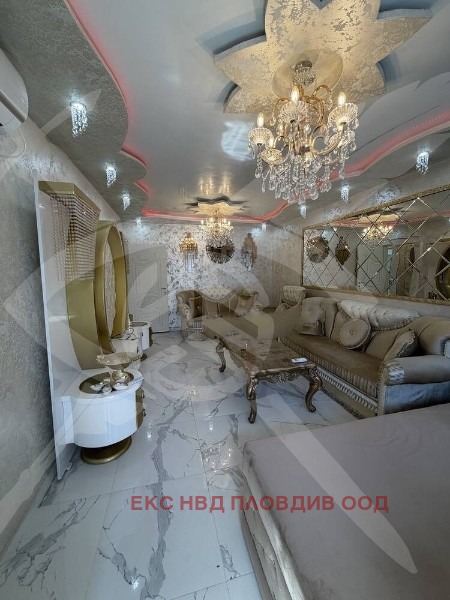 Продава 3-СТАЕН, гр. Пловдив, Изгрев, снимка 2 - Апартаменти - 54222541