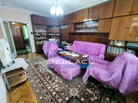 Продава  4-стаен, град Шумен