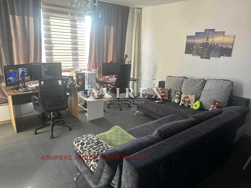 Продава 2-СТАЕН, гр. Пловдив, Остромила, снимка 8 - Апартаменти - 52770062