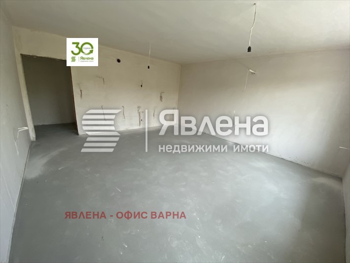 Продава 3-СТАЕН, гр. Варна, Централна поща, снимка 1 - Aпартаменти - 47146013