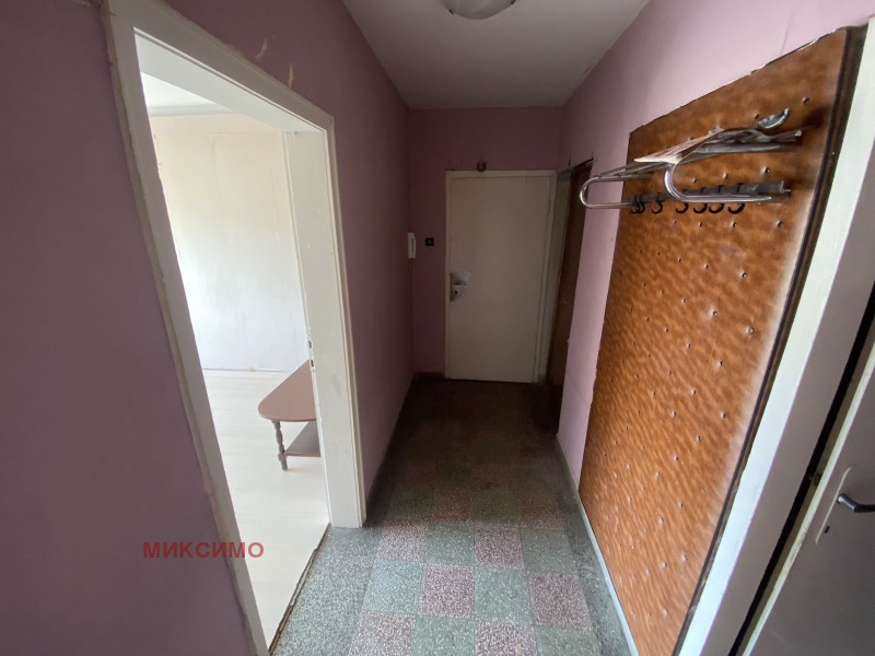 Продава  3-стаен град Русе , Родина 2 , 80 кв.м | 47305115 - изображение [12]