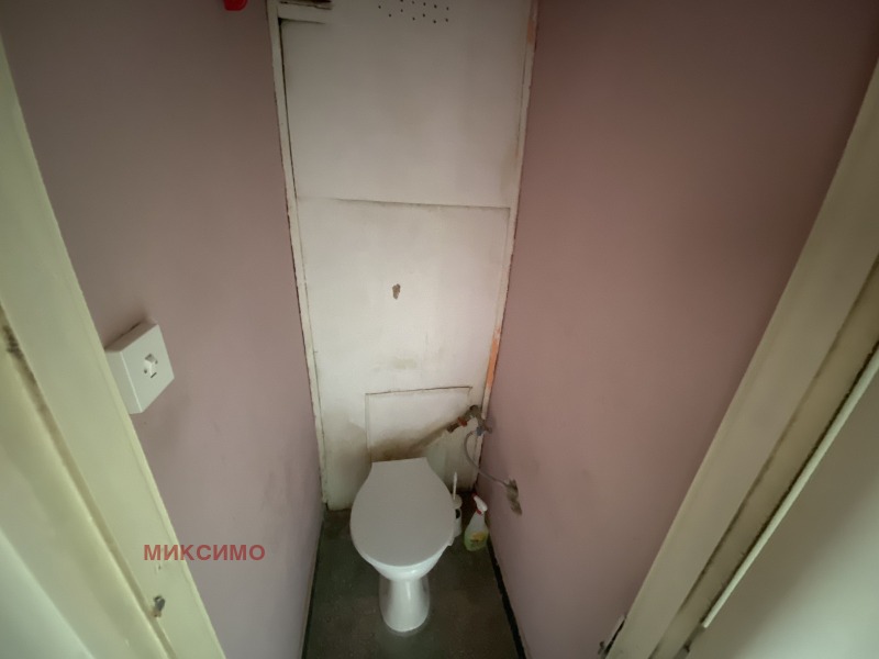 Продава  3-стаен град Русе , Родина 2 , 80 кв.м | 47305115 - изображение [13]