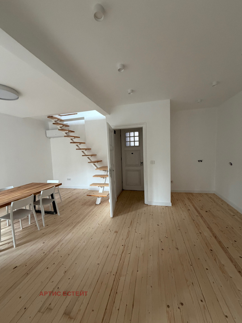 Продава 3-СТАЕН, гр. София, Център, снимка 9 - Апартаменти - 52890419