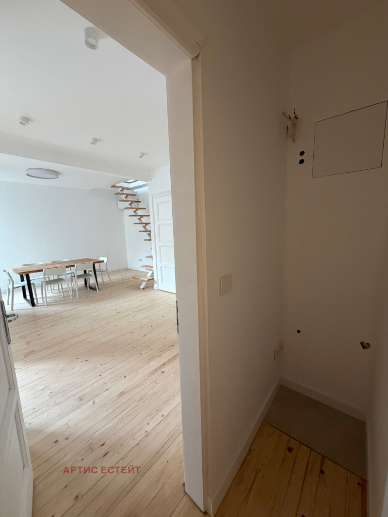 Продава 3-СТАЕН, гр. София, Център, снимка 6 - Апартаменти - 52890419