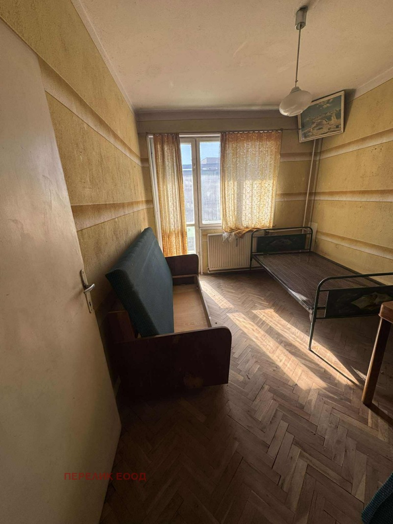 Продава 4-СТАЕН, гр. Казанлък, област Стара Загора