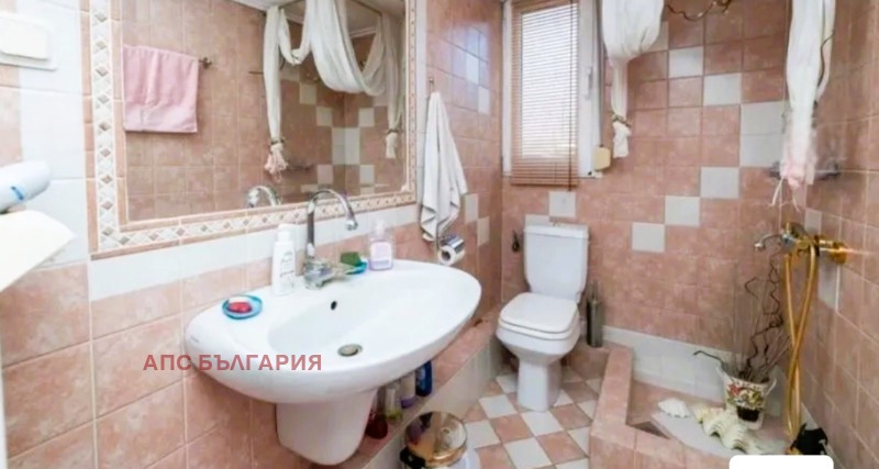 Продава КЪЩА, Извън страната, област Извън страната, снимка 11 - Къщи - 51849708