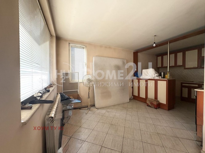 Продава КЪЩА, гр. София, Люлин 5, снимка 6 - Къщи - 53410845