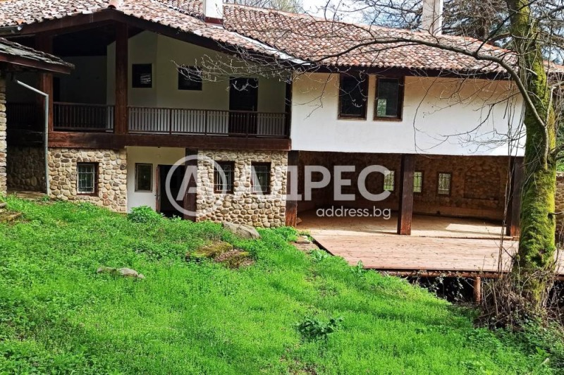 Продава ХОТЕЛ в област София, гр. Правец - 728 кв.м / 450 000 € » 880 123.50 лв., АДРЕС НЕДВИЖИМИ ИМОТИ