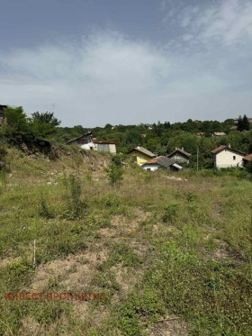 Plot Radulovtsi, region Sofia 9