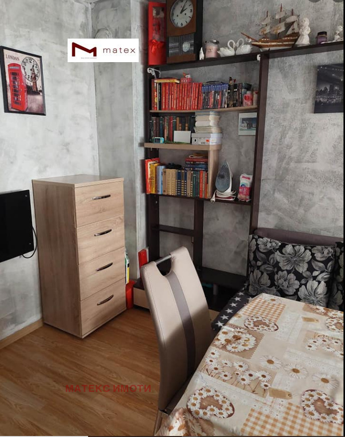 Продава 2-СТАЕН, гр. Варна, Колхозен пазар, снимка 1 - Aпартаменти - 48060249