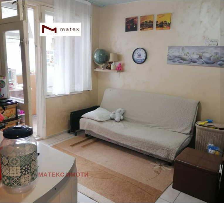 Продава 2-СТАЕН, гр. Варна, Колхозен пазар, снимка 2 - Aпартаменти - 48060249