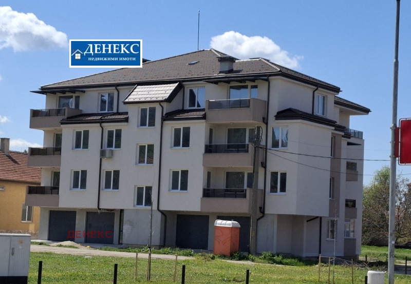 Till salu  1 sovrum Ruse , Rodina 1 , 65 kvm | 68354143