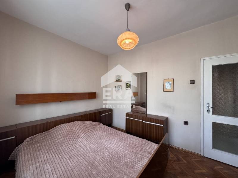 Продава 3-СТАЕН, гр. Варна, Окръжна болница-Генерали, снимка 11 - Апартаменти - 52520816