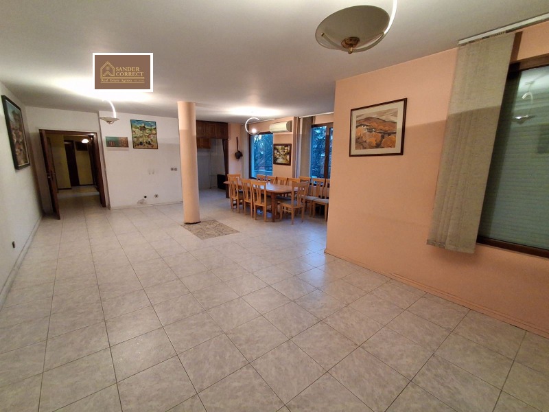 Продава 4-СТАЕН, гр. София, Витоша, снимка 2 - Апартаменти - 52599640