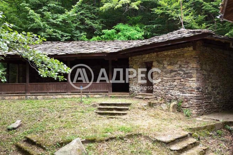 Продава ХОТЕЛ, гр. Правец, област София област, снимка 7 - Хотели - 50856293