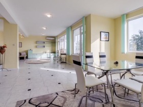 3 bedroom Briz, Varna 1