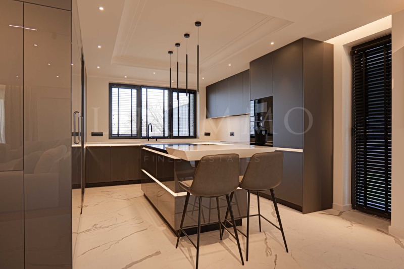 Till salu  Hus Sofia , Simeonovo , 330 kvm | 54207756 - bild [13]