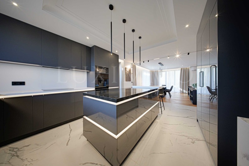 Till salu  Hus Sofia , Simeonovo , 330 kvm | 54207756 - bild [15]
