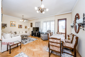 3+ slaapkamer Lozenets, Sofia 2