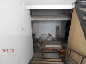 Storage Peshtera, region Pazardzhik 3