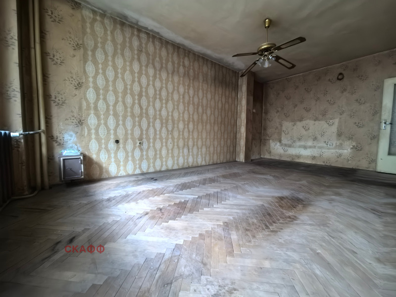 For Sale  2 bedroom Plovdiv , Gladno pole , 70 sq.m | 26474107 - image [6]