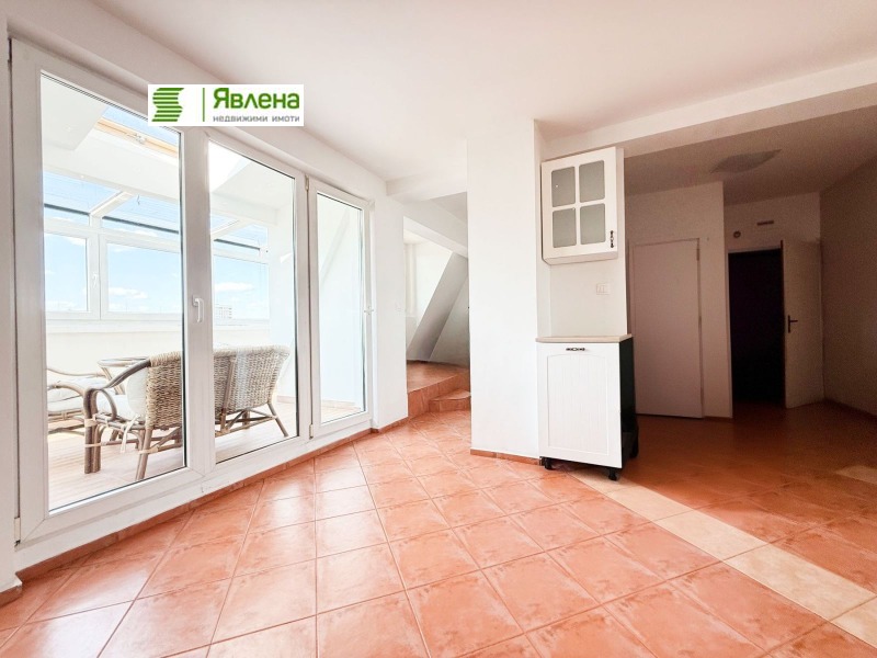 Till salu  2 sovrum Sofia , Strelbistje , 97 kvm | 62729236 - bild [3]