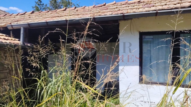 Продава КЪЩА, с. Паскалевец, област Велико Търново, снимка 2 - Къщи - 52622698