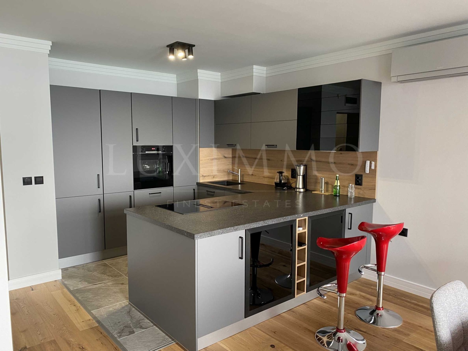 Продава 3-СТАЕН, гр. Свети Влас, област Бургас, снимка 2 - Апартаменти - 55478743