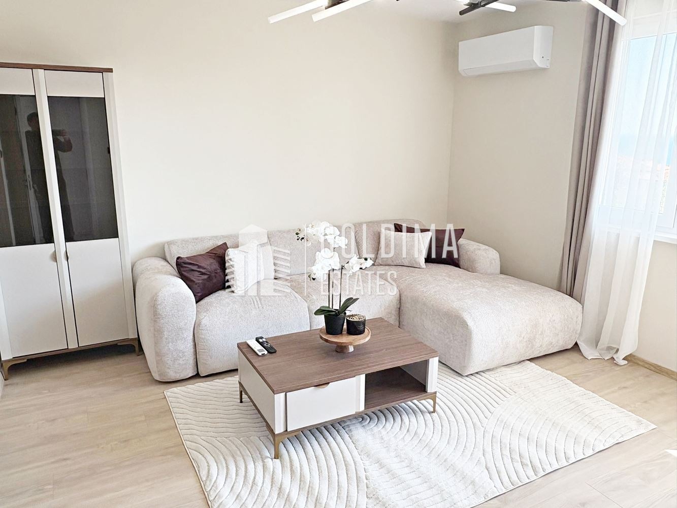 Продава МНОГОСТАЕН, гр. Свети Влас, област Бургас