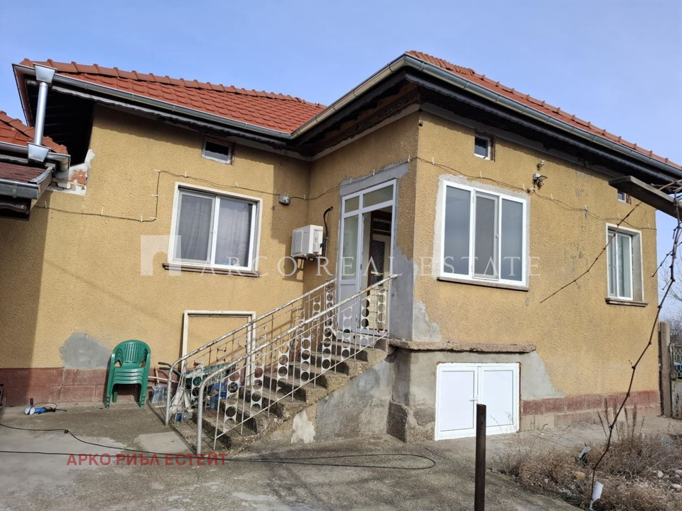 Продава КЪЩА, гр. Оряхово, област Враца