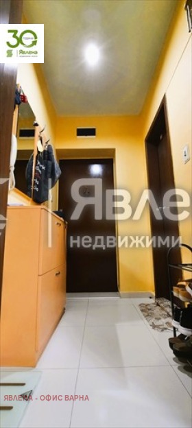 Te koop  Studio Varna , Tsentar , 35 m² | 48745132 - afbeelding [7]