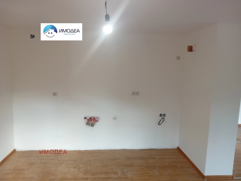 Продава  Huis regio Veliko Tarnovo , Rusalja , 110 кв.м | 76768100 - изображение [4]