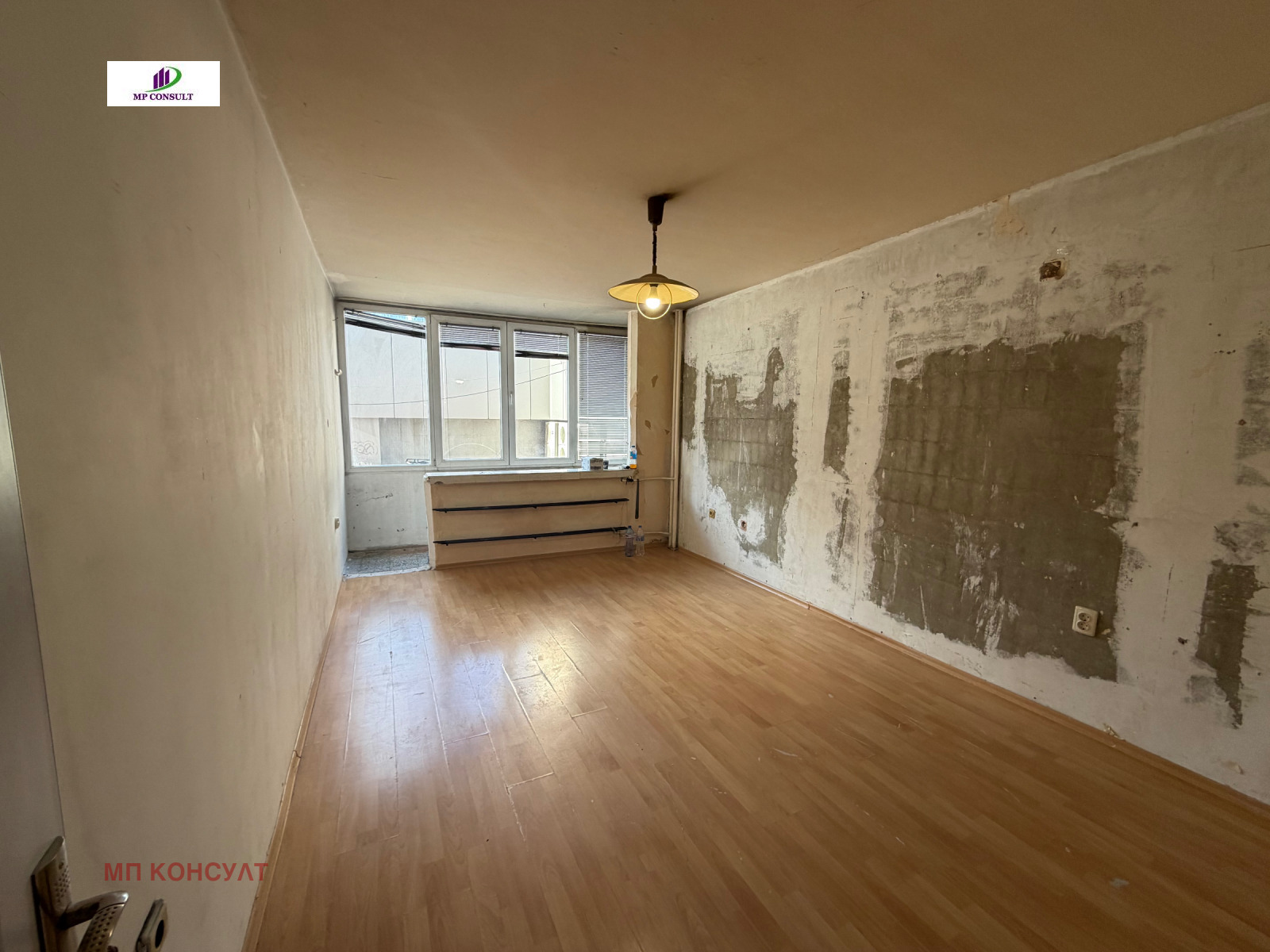 Продава 2-СТАЕН, гр. София, Банишора, снимка 2 - Апартаменти - 52866968