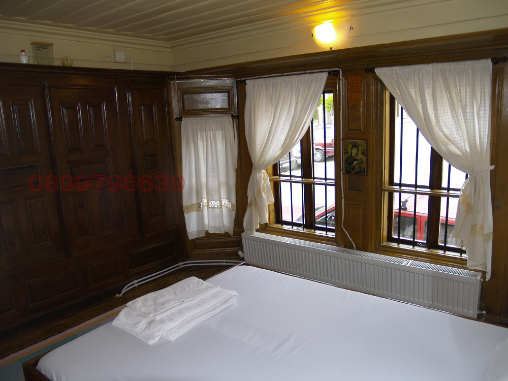 Продава КЪЩА, гр. Трявна, област Габрово, снимка 12 - Къщи - 54143377