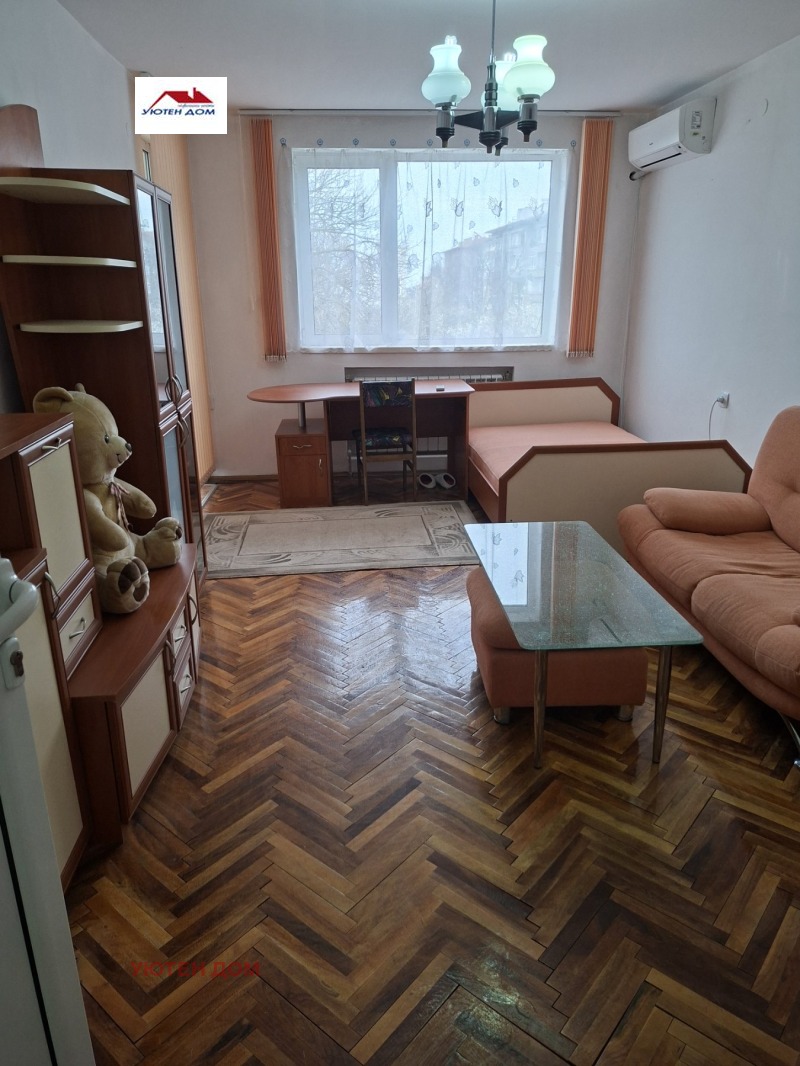 Продава 4-СТАЕН в град Шумен, Куршун чешма - 100 кв.м / 180 000 € » 352 049.40 лв., УЮТЕН ДОМ