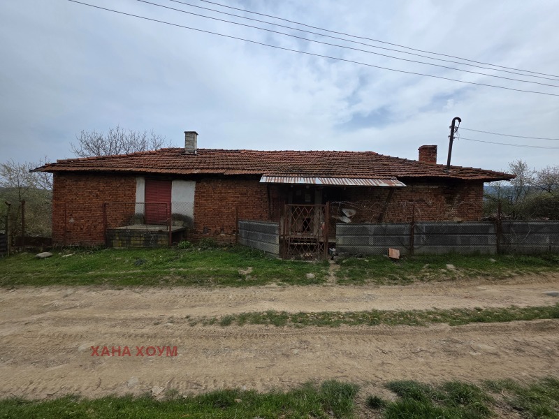 Продава КЪЩА в област Ловеч, гр. Троян - 110 кв.м / 45 000 € » 88 012.35 лв., ХАНА ХОУМ