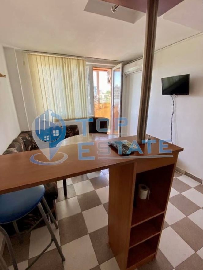 Продава 2-СТАЕН, гр. Велико Търново, Колю Фичето, снимка 3 - Апартаменти - 52638504