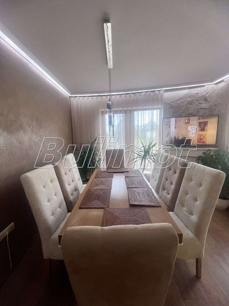 À venda  2 quartos Varna , k.k. Sv.Sv. Konstantin i Elena , 120 m² | 25925575 - imagem [3]