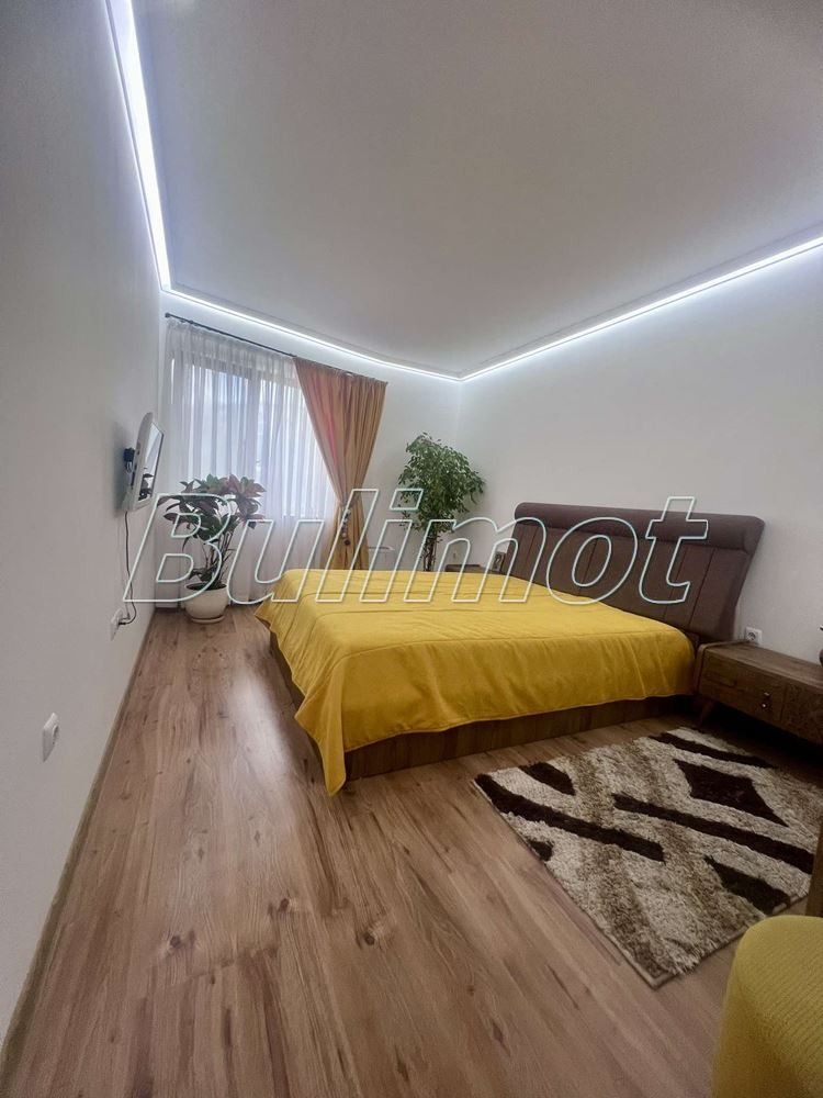 À venda  2 quartos Varna , k.k. Sv.Sv. Konstantin i Elena , 120 m² | 25925575 - imagem [7]