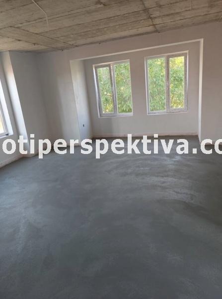 Продава 3-СТАЕН, гр. Пловдив, Кючук Париж, снимка 2 - Апартаменти - 48796165